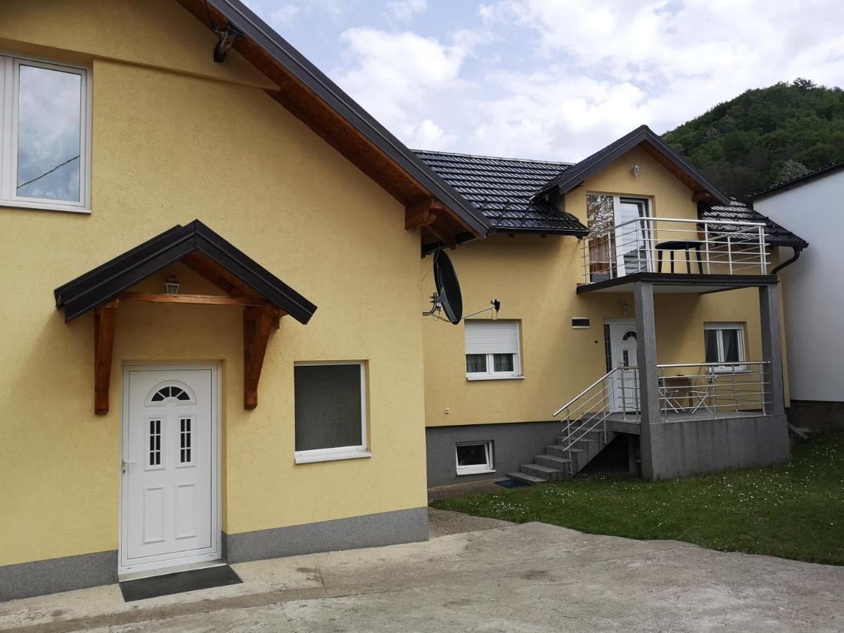 Apartmani Zubor Баня-Ковиляча Экстерьер фото